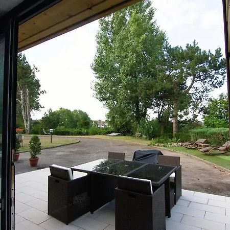 Bed & Breakfast Le Clos De La Madelaine *