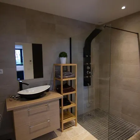 Bed & Breakfast Le Clos De La Madelaine *