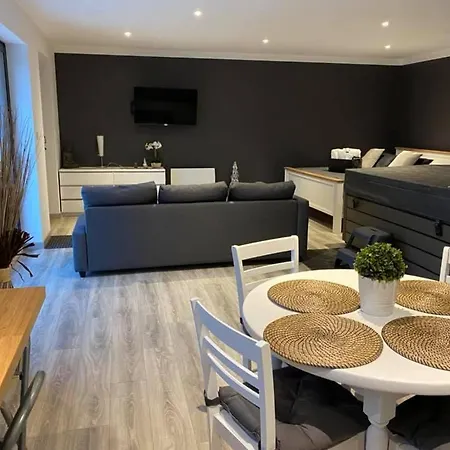 Bed & Breakfast Le Clos De La Madelaine Montreuil (Pas-de-Calais)